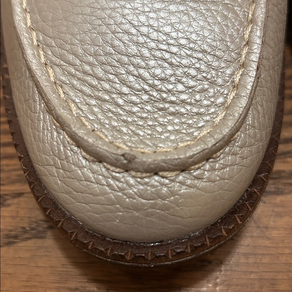 Sperry Top-Sider Seaport Metallic Penny Loafer - Picture 8 of 9